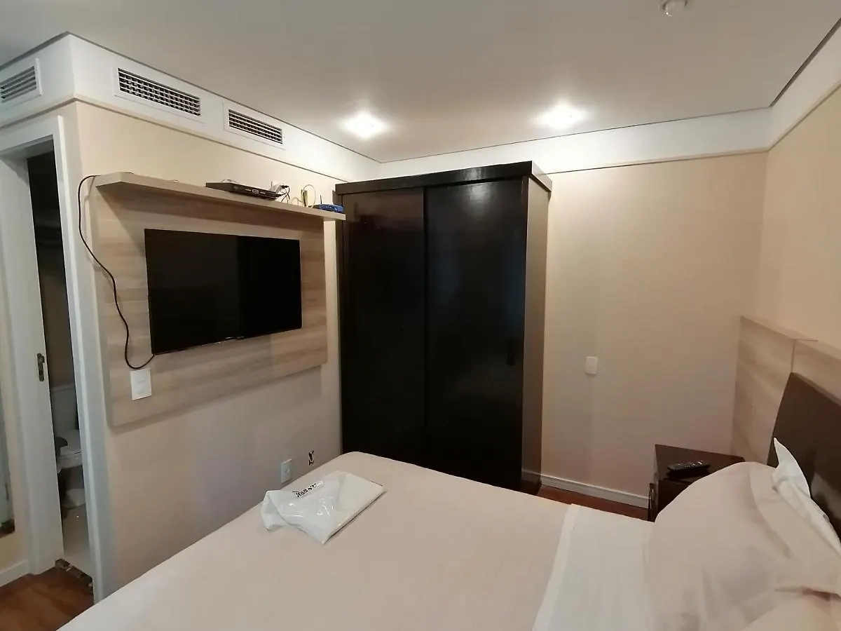 Charmoso Flat Na Vila Olimpia Entre Os Shoppings Jk E Vila Olimpia Apartment